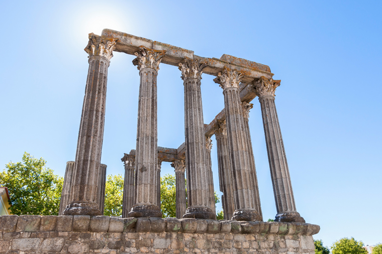 Ngày 07: Seville - Evora - Lisbon